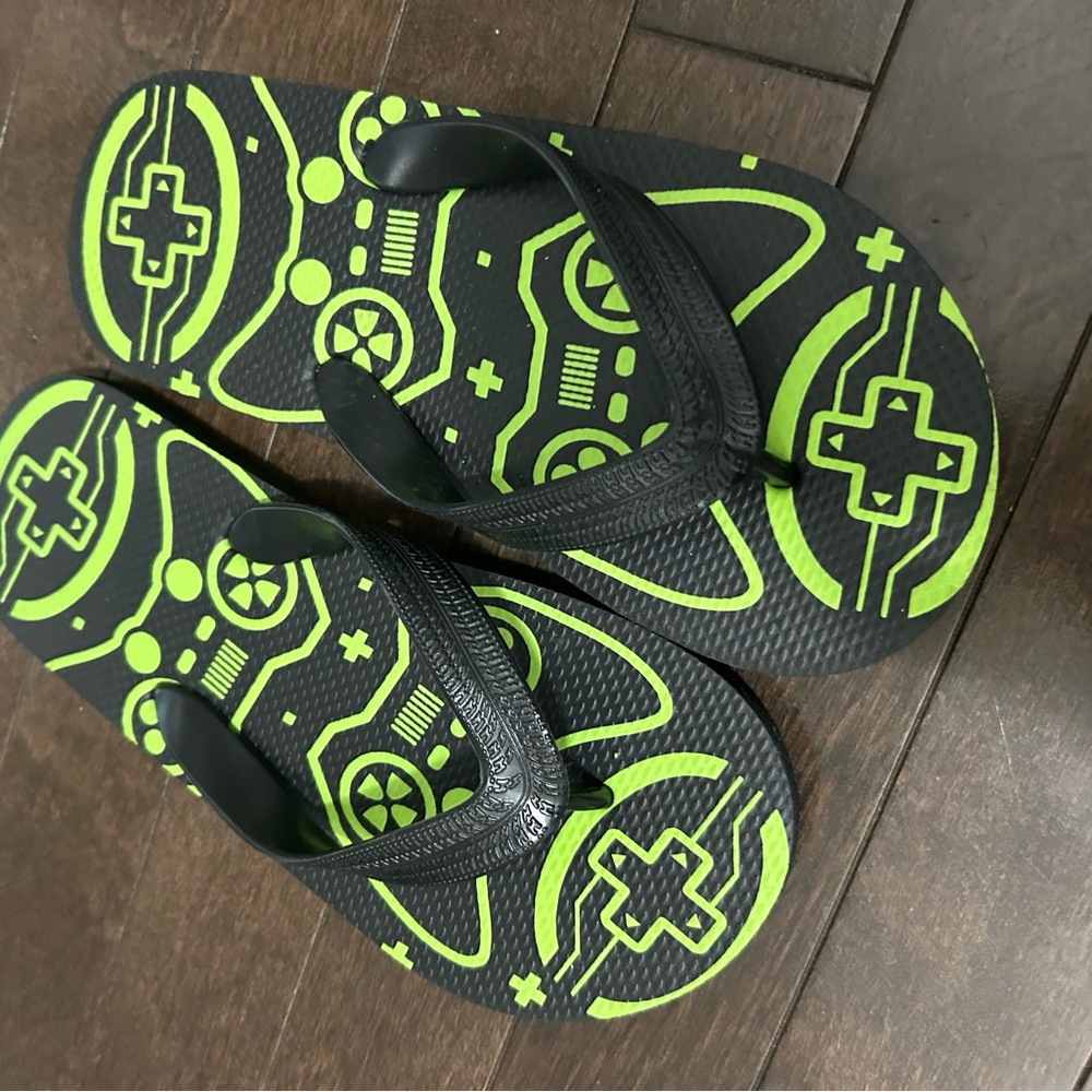 The Children's Place Black and Neon Green Flip Flops